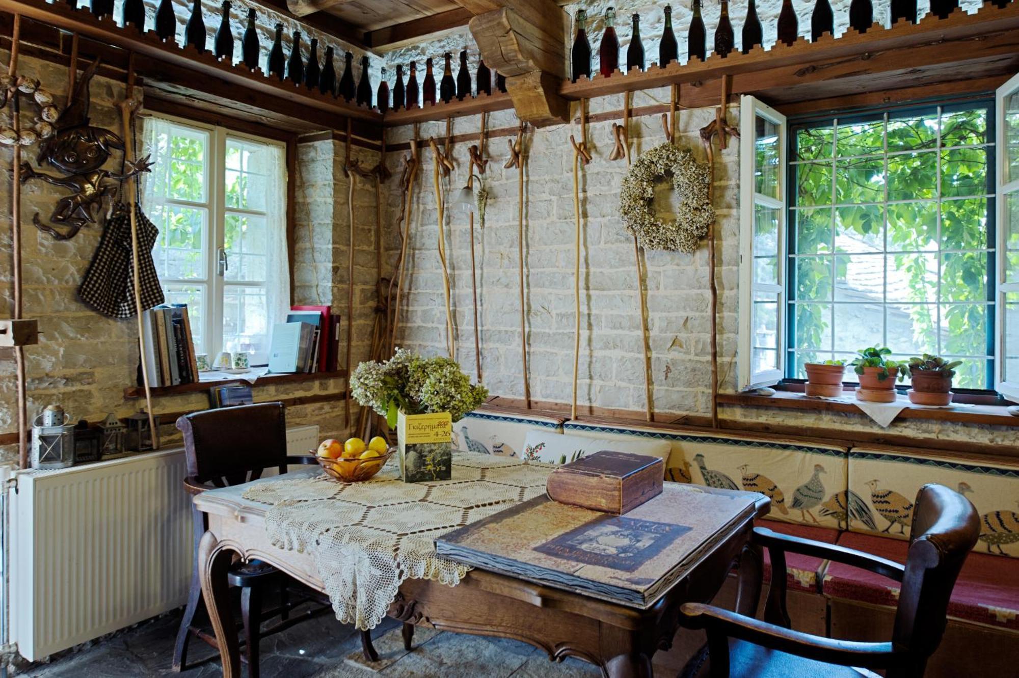 Thoukididis Hotel Kapesovo ภายนอก รูปภาพ